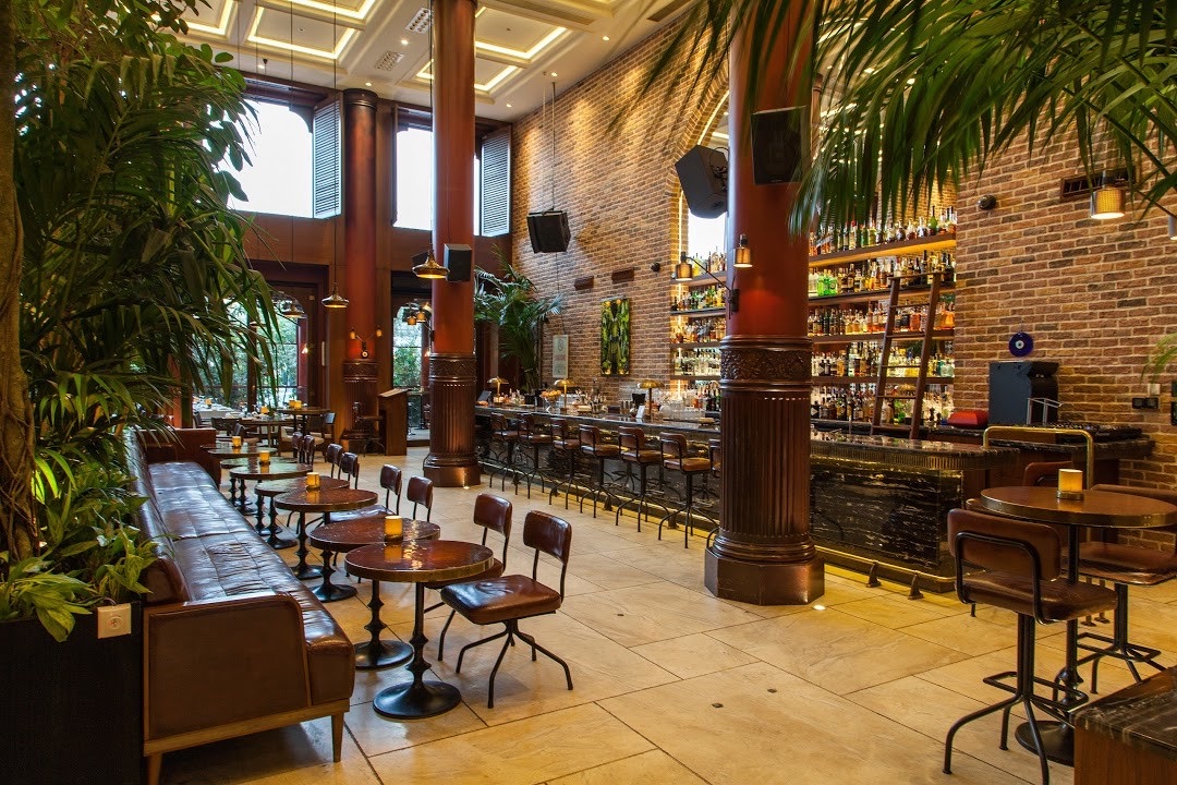 Fenix - Restaurant in Etiler, Istanbul