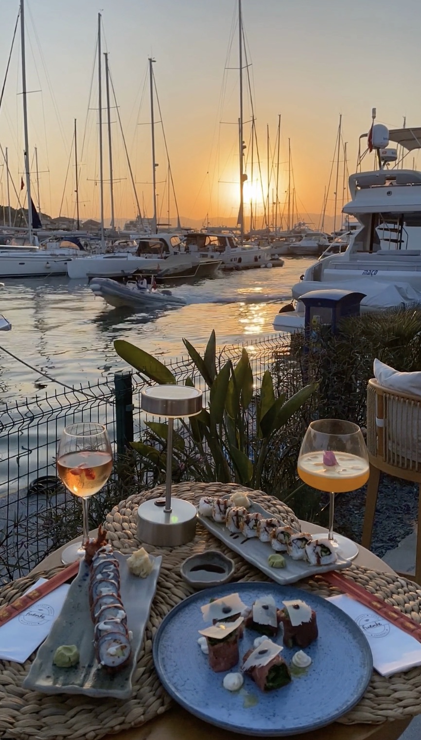 Fuente Çeşme Marina - Restaurant in Çeşme, Çeşme