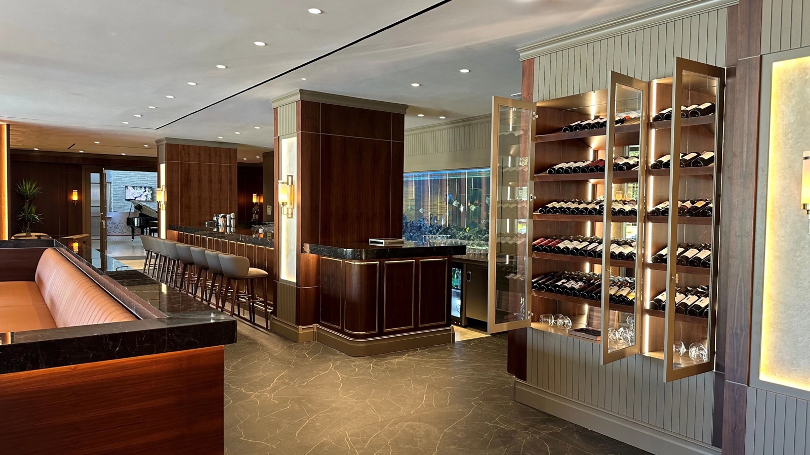 Gold Bar - Bar in Levent, Istanbul
