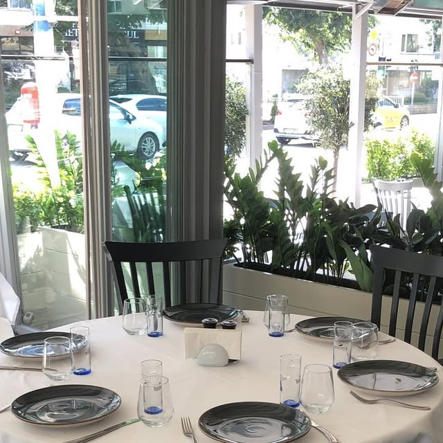 Moshonis Balıkçısı - Restaurant in Bağdat Caddesi, Istanbul