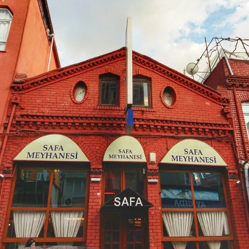 Tarihi Safa Meyhanesi - Restaurant in Fatih, Istanbul